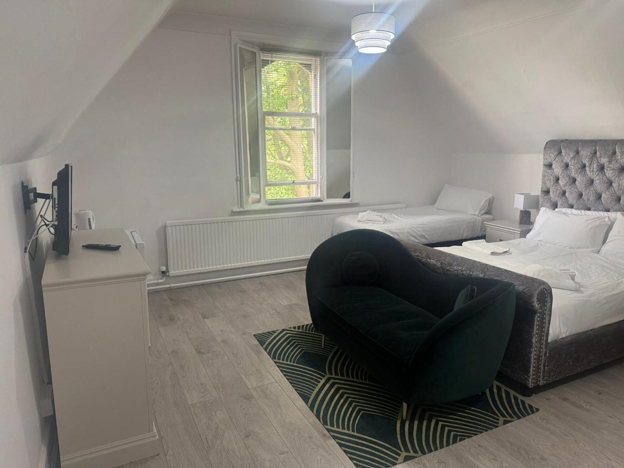 Broomfield Guest house Sheffield